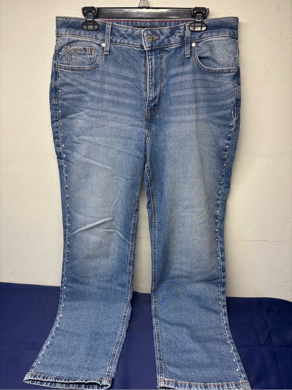 edgely™ High Rise Studded Relaxed Straight Jeans by Maurice’s Size 12 Short